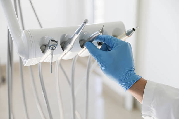 Professional Emergency Dentist technician working in Lake Holiday, IN